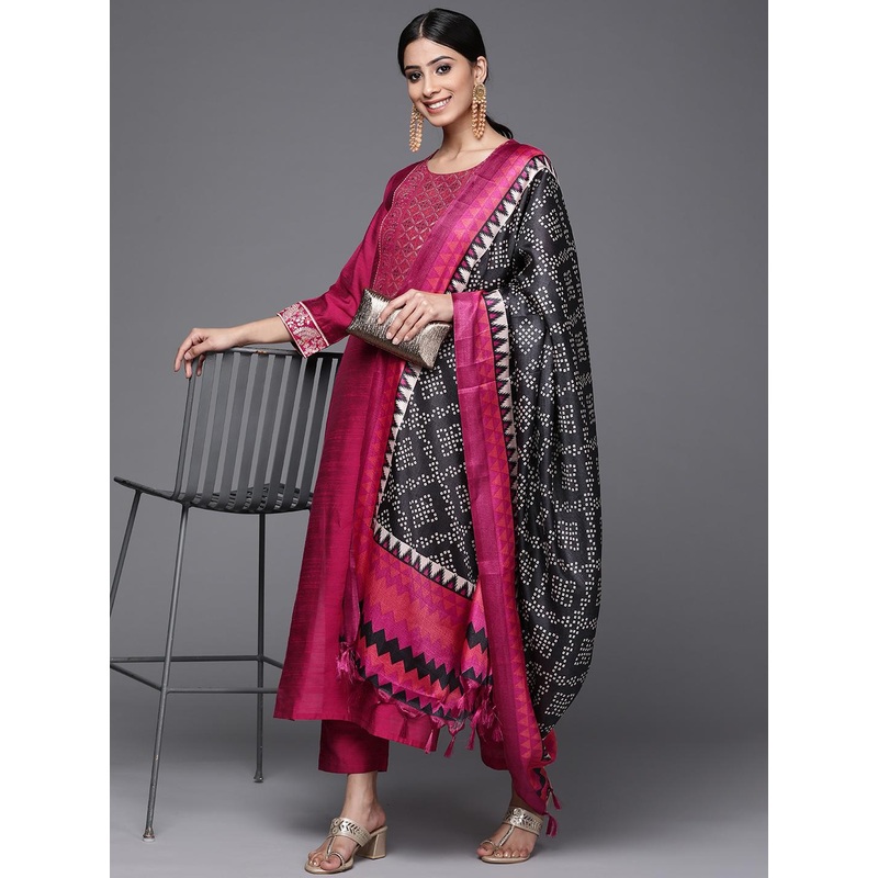 Varanga Brocade Yoke with Gota Detail Kurta with Trouser with Bandhani Printed Dupatta