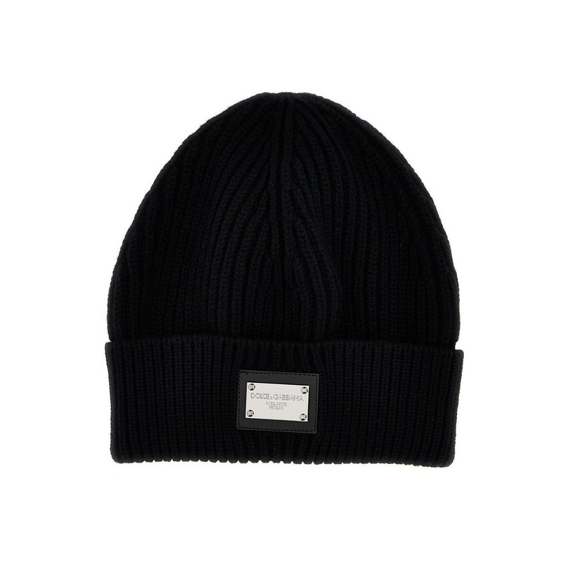 Dolce & Gabbana Branded Tag Knitted Beanie